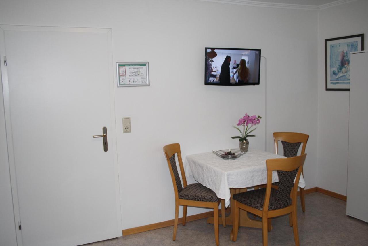 Pension / Ferienwohnung Allebrodt Леннештадт Екстер'єр фото