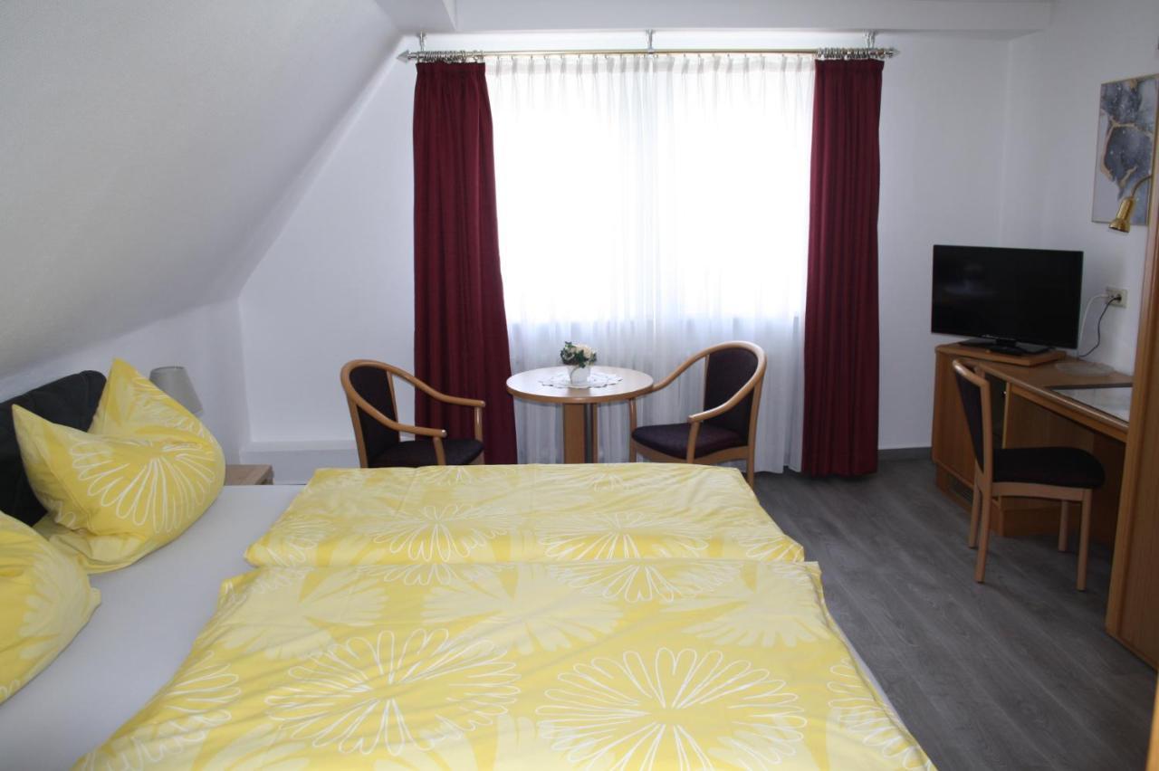 Pension / Ferienwohnung Allebrodt Леннештадт Екстер'єр фото