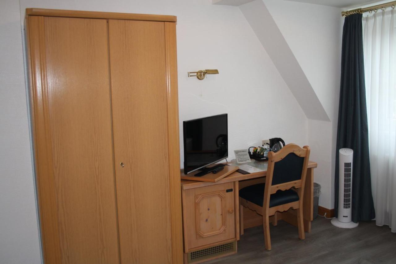 Pension / Ferienwohnung Allebrodt Леннештадт Екстер'єр фото