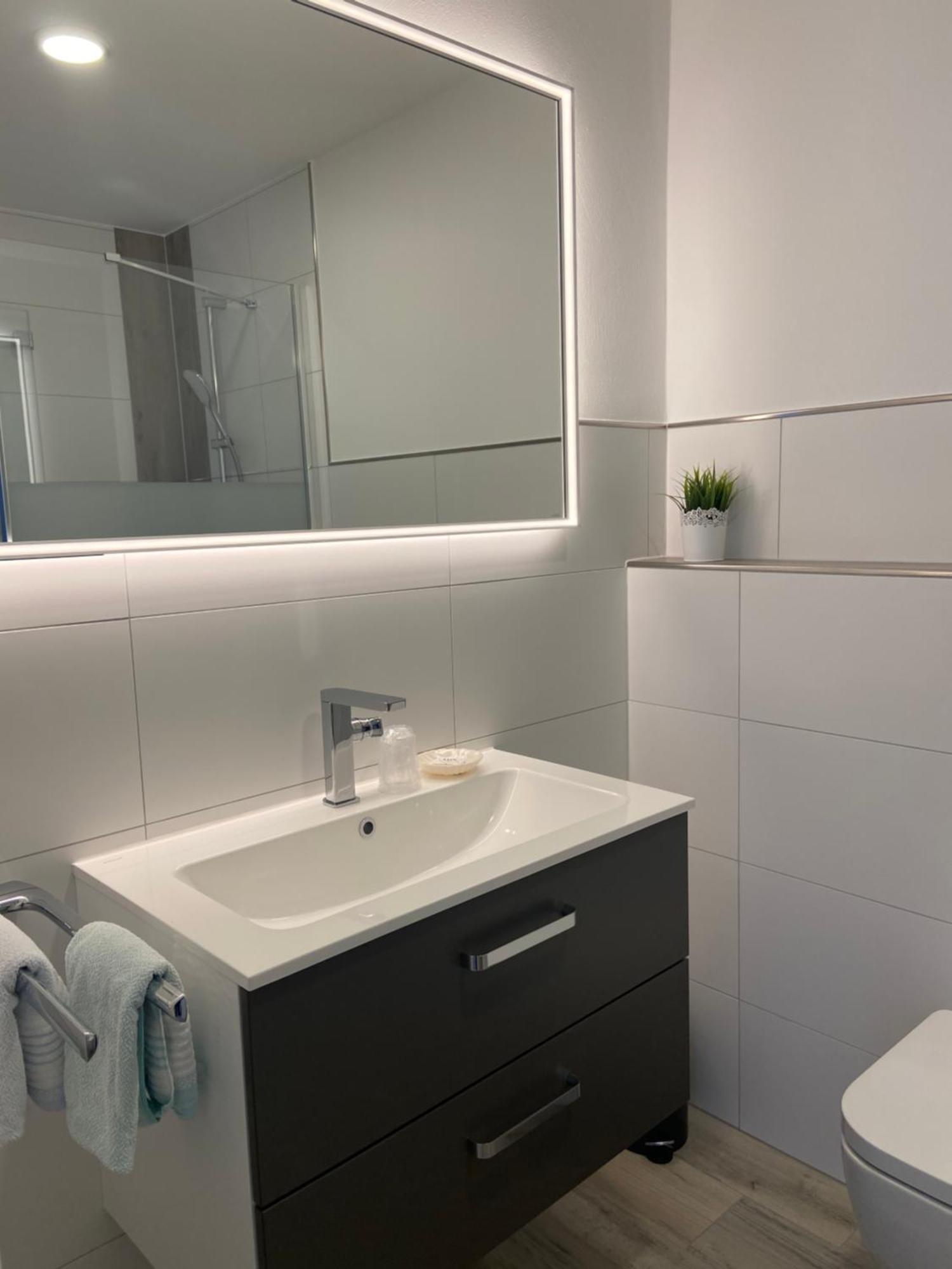 Pension / Ferienwohnung Allebrodt Леннештадт Екстер'єр фото